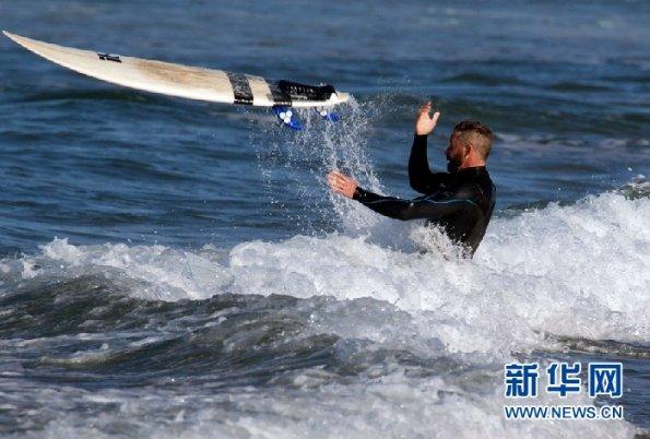 闪电冰火人